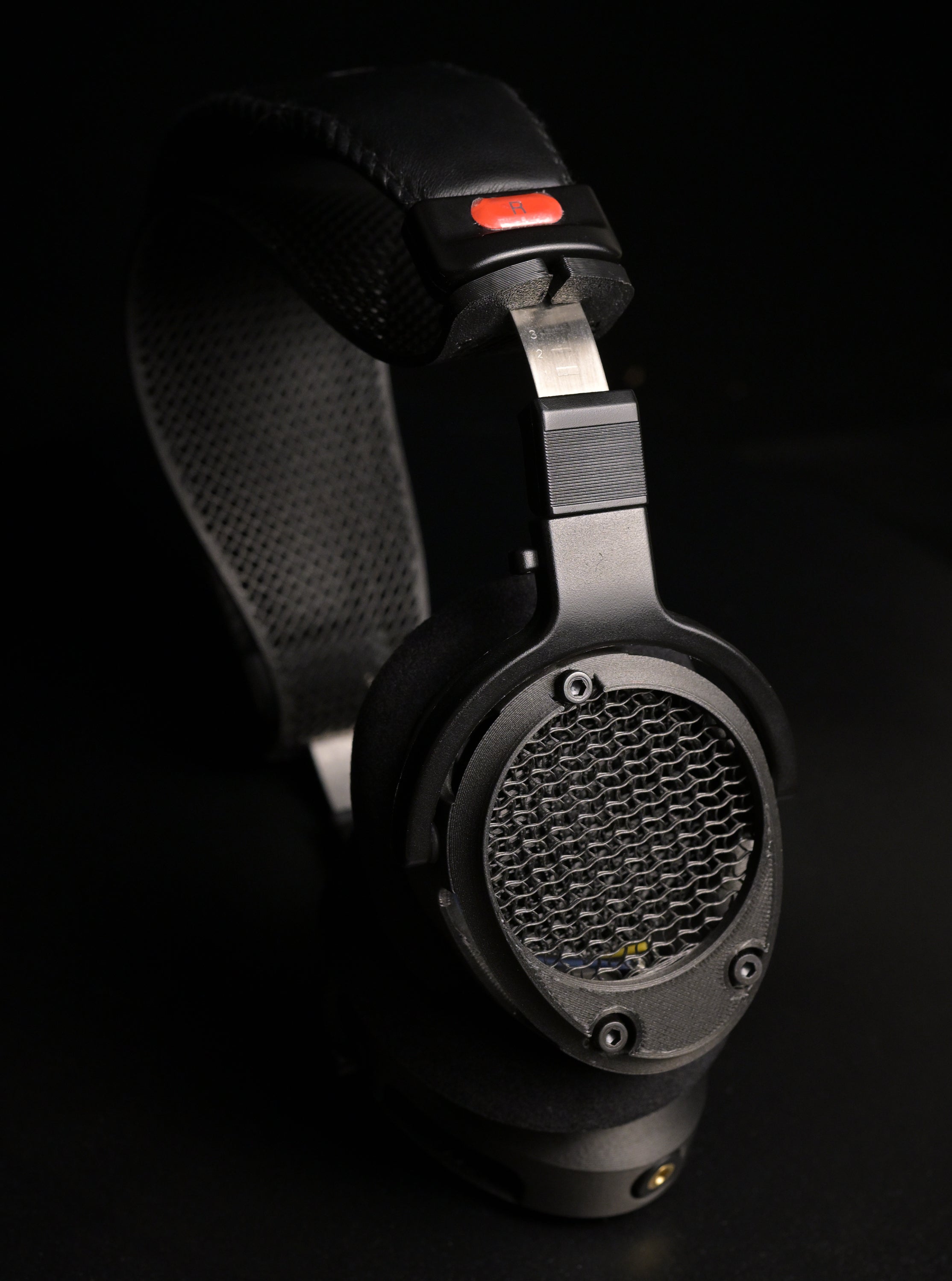 ETA O2 on-ear headphone top view